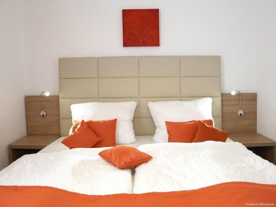 Arthotel Bad Pyrmont Bagian luar foto