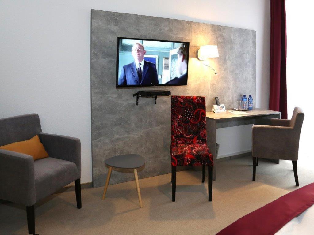 Arthotel Bad Pyrmont Bagian luar foto